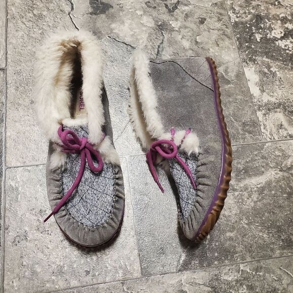 Sorel X Anthropologie Out N About High Cut Moccasin Suede Gray Purple Slippers - Picture 2 of 10